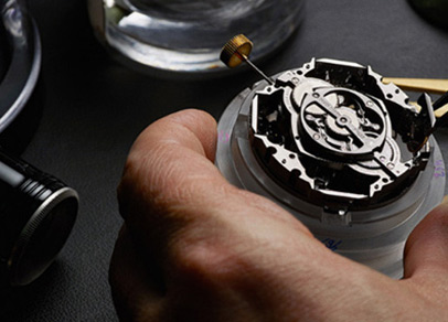 艾米龙手表如何更换电池（电池更换）